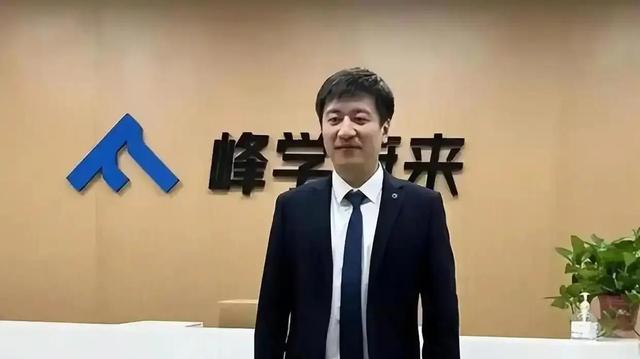 央视怒批！人民日报点名封杀！这5位目无法纪的大网红，彻底凉凉