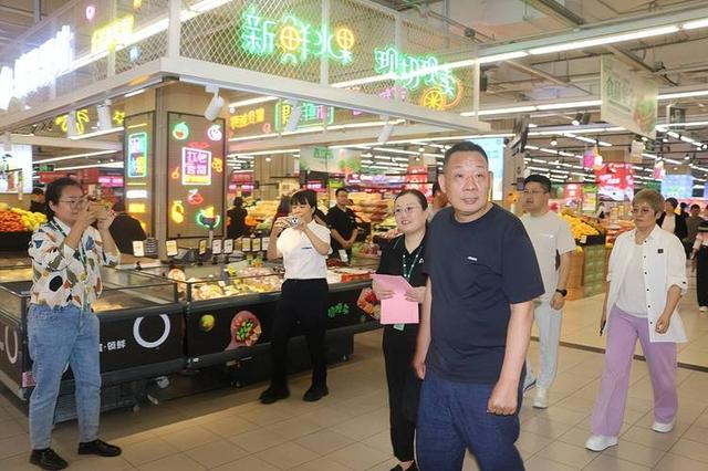 抢钱还是真值钱？于东来交流课收费，高端研学计划费用百万