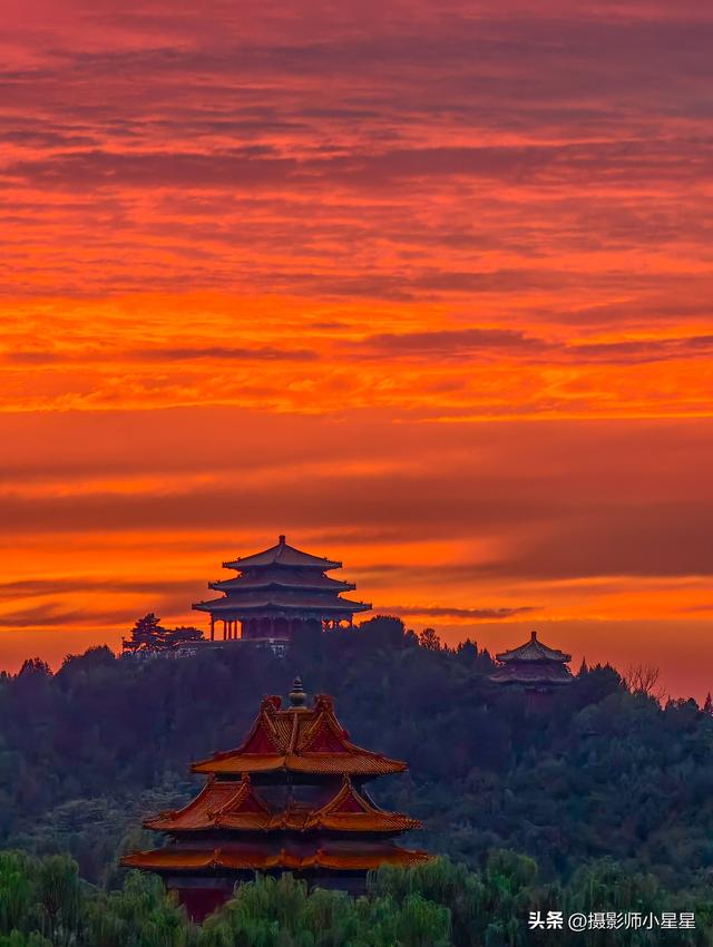故宫摄影师小星星：当火烧云邂逅古都北京，盛世美景，江山如画！
