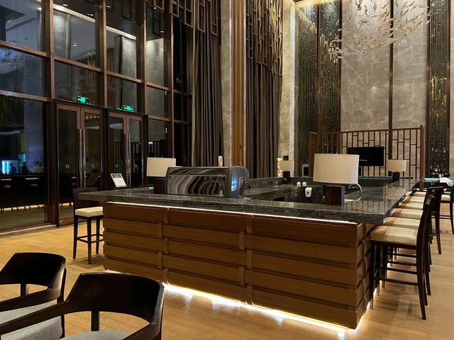 在漂泊处寻找栖息：菲律宾中国同胞的临时港湾