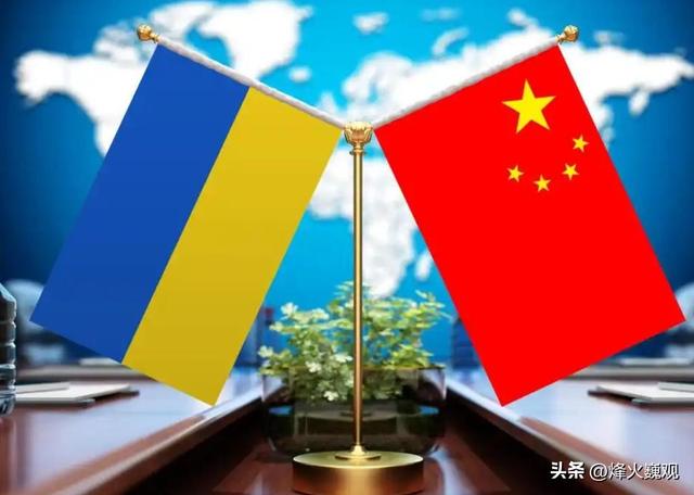 特朗普通告全球，对乌施压，泽连斯基派人赴北京，当面提1个要求