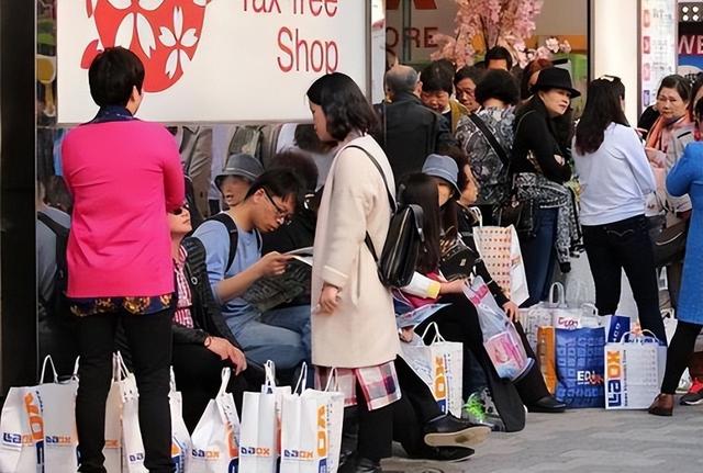 好言难劝该死的鬼？赴日旅游警示下，执意飞日本的国人到底图啥