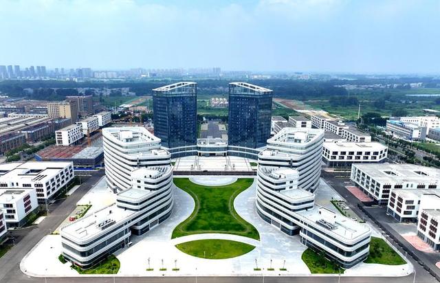 我国“最霸道”的省，因没适合省会的城市，抢了邻省的城市当省会