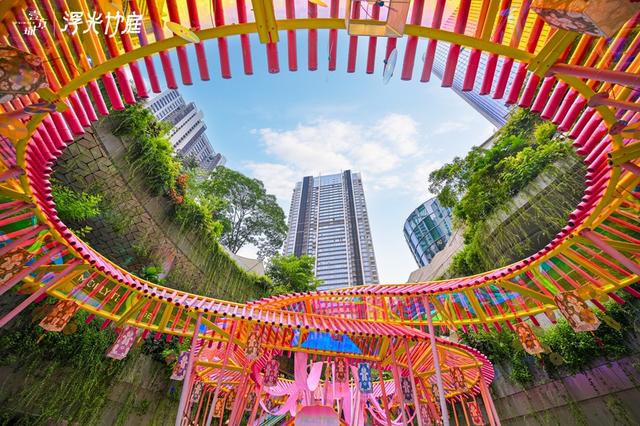 图集｜5大绝美机位+光影派对！深圳"浮光竹庭"限时开启，15min穿越东南亚