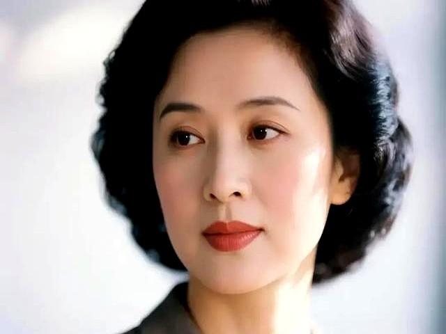 一种新型的异性关系，正在中年男女间悄然流行，你知道吗？