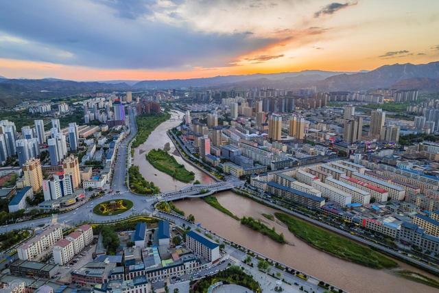 西北五省“存在感黑洞”评选：这些城市明明有料，却总被忽略？