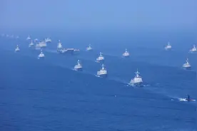 解放军重兵已经就位，随时“由演转战”，特朗普拒绝保台岛内炸锅图片