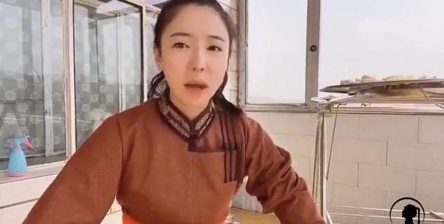 蒙古姑娘大方展体毛，乌黑浓密引热议，网友：太颠覆认知(4)