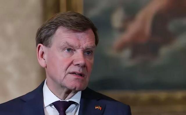 比特朗普还硬气？德外长访华前，连续3次发难，中方态度坚决