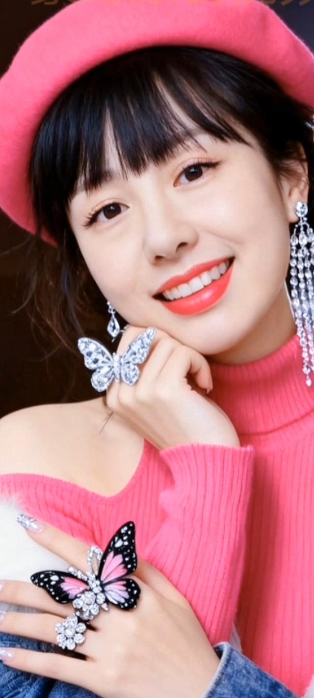 原创情感爆文《那些没说出口的“我想你	”，都藏在晚安里》