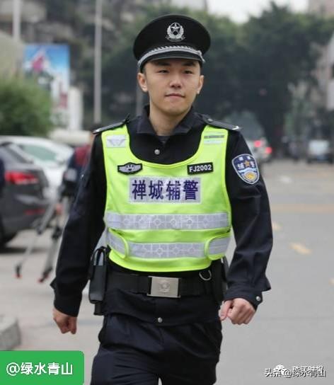 军队文职不同于公安“辅警”