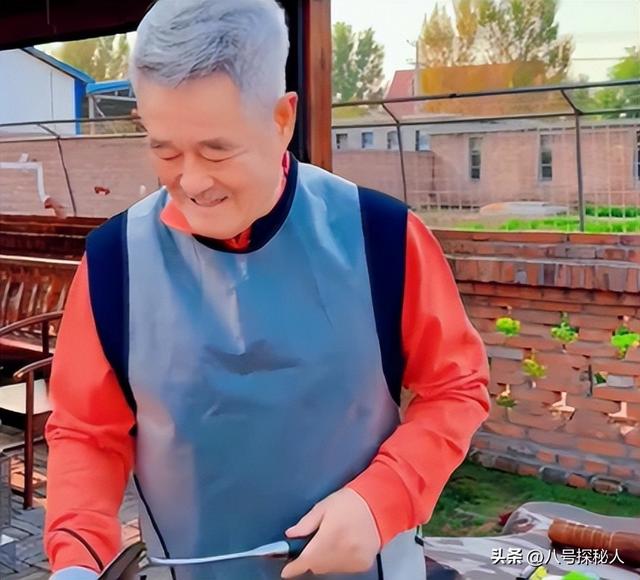 大衣哥跳楼身亡、赵本山灵堂、宋佳知三当三，谣言为何越来越离谱