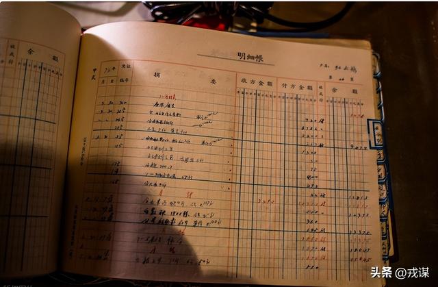 扎心现实！经济寒冬里富人资产狂飙，普通人该如何破局？