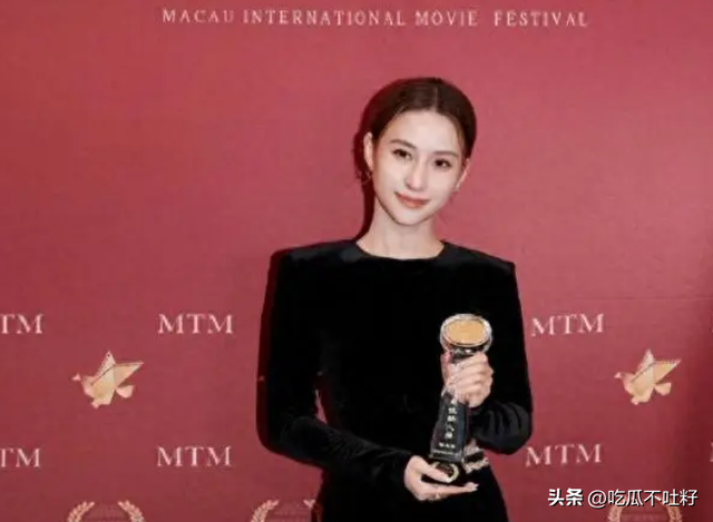 婚变真相大白仅俩月，何超莲传来喜讯	，让窦骁和香港豪门圈沉默了