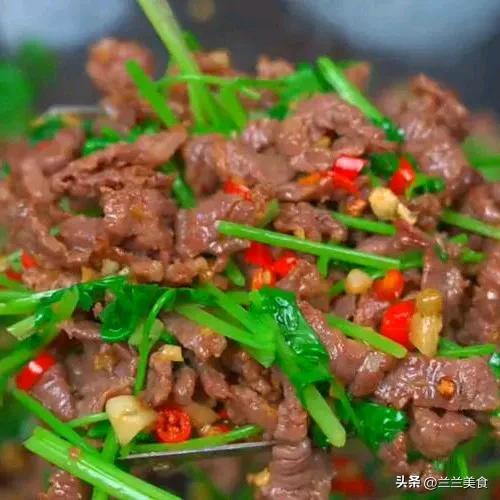 牛肉嫩得像豆腐大揭秘：专业厨师都在用的十倍效果秘籍！