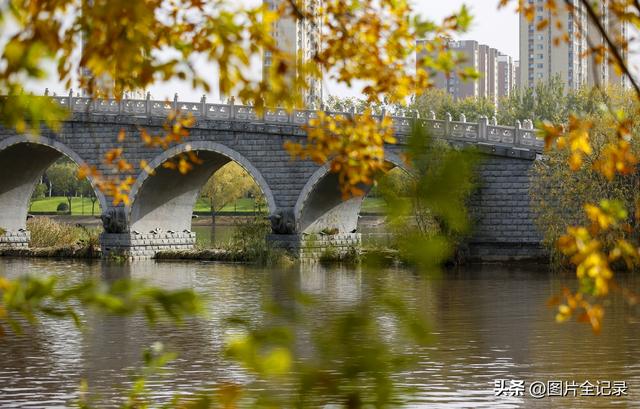 山西临汾：七孔石桥 冬景迷人