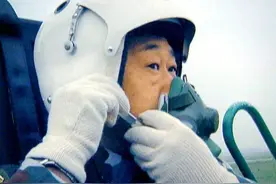 向死而生！歼10傲娇战果牵出神秘人物！中国航空工业华章有他一页图片