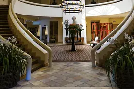 住过100家酒店后，才发现全季与亚朵，谁更懂打工人？图片