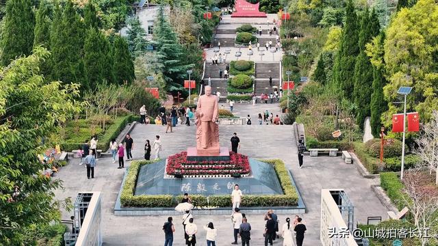 四川“憋屈”的幸运县,顶着诸多头衔和荣誉,境内奇观比较罕见!