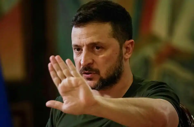 用心险恶，泽连斯基：俄正向中国放弃部分主权，幅度之大历史罕见