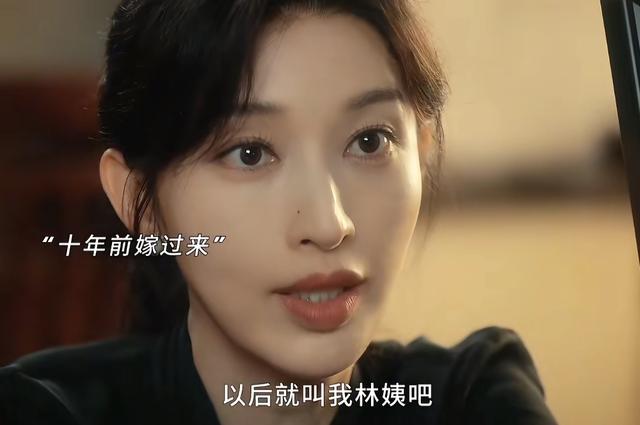 年近半百身材火辣，被台湾第一帅伤透心，41岁靠迪丽热巴再次翻红