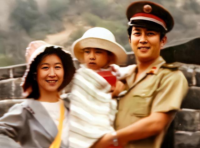善恶终有报！73岁唐国强疯狂捞金有目的，两个残疾儿子遭“反噬”