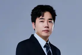 TES起飞，红米教练确定加入！Xun被BLG开除离队图片