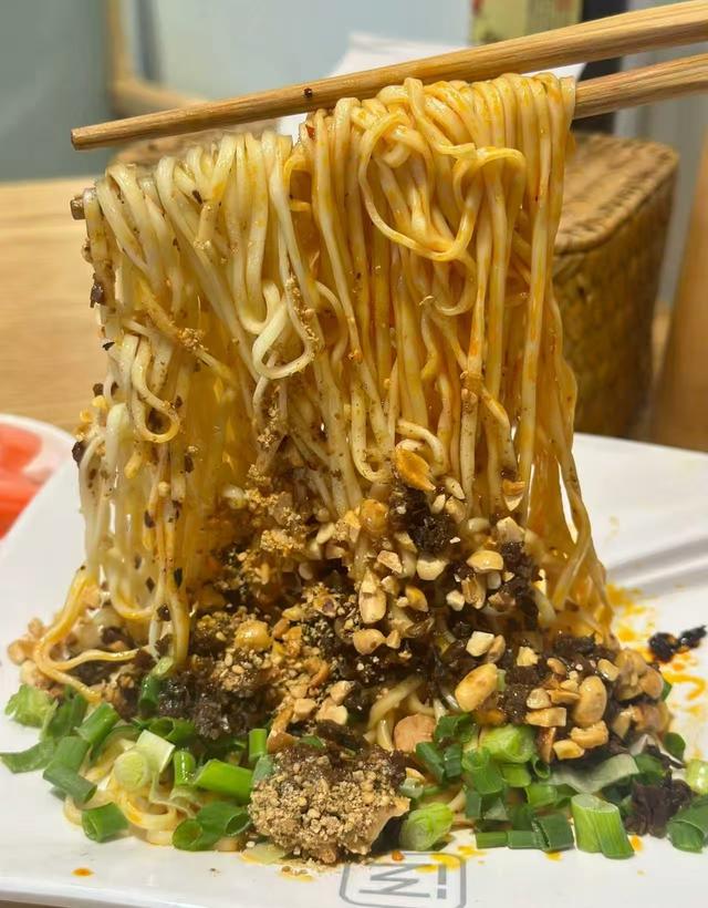 央视春晚4个分会场公布，评论区炸锅，金华网友们坐不住了