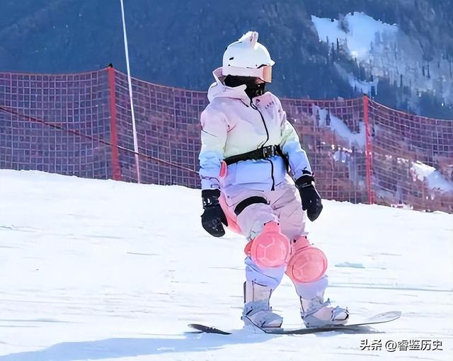 豪宅风波升级！专家建议拆除全红婵雕像，樊振东的话终于有人信了