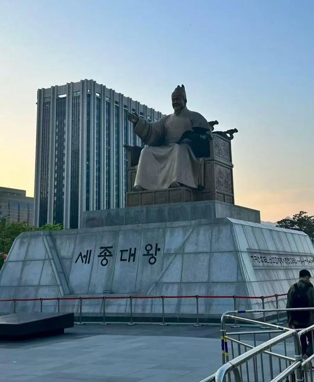 韩国检察厅为何会成“总统克星”