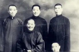 苏文茂回应是常宝堃唯一徒弟：我还有师哥，师父去世我们轮流打幡图片