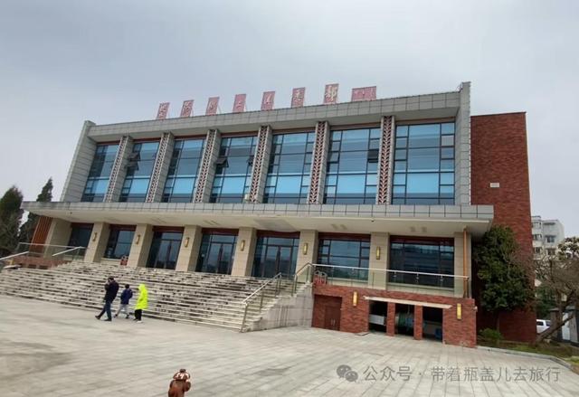 贵州大山里的三线厂，昔日绝密工厂为飞机造心脏，今变网红打卡地