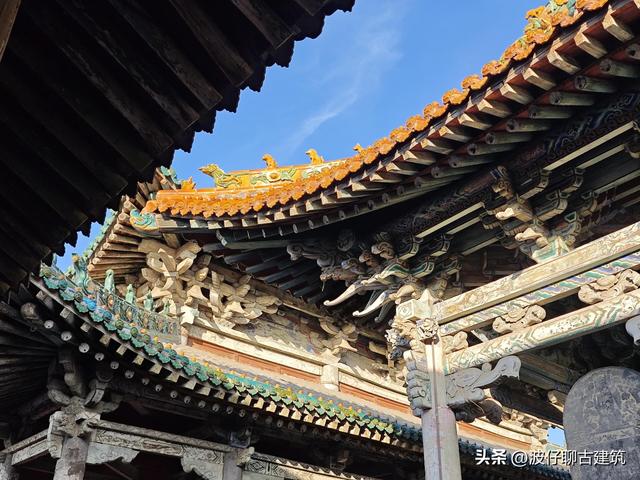 为寻古建深入介休，偶遇热心大爷，邂逅惊艳时光的东岳庙献殿