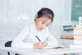私处的毛发该不该剃？女性朋友们看过来……图片
