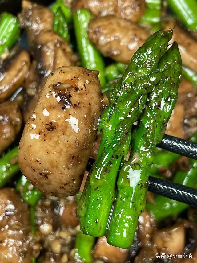 被称为“长寿菜”，含钾量是冬瓜的30倍，建议中老年多吃，强体质