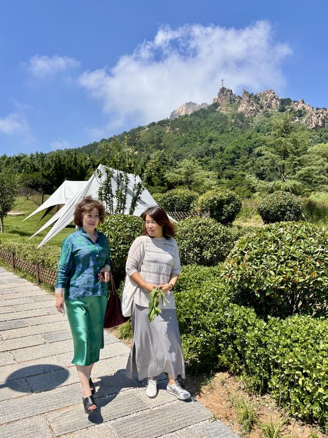假日休闲哪里去？记一位大学女教授的假日休闲时光