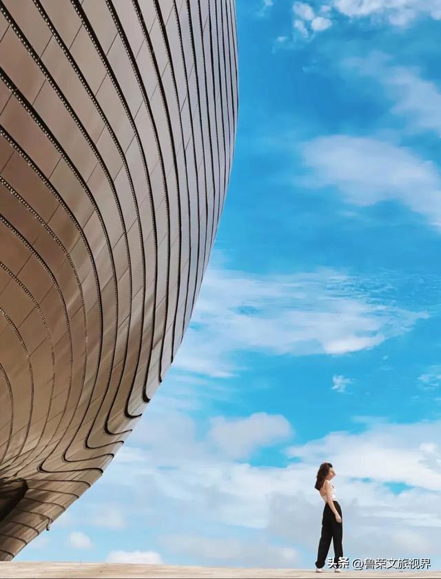 低调的财富绿洲：解锁鄂尔多斯的秘境之旅