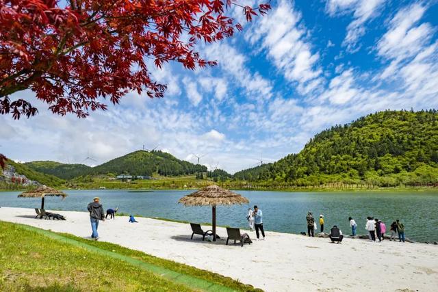 低至20℃！重庆周边5座“天然空调山” 看绝美星空