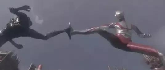 初代奥特曼佐菲和新奥特曼利匹亚佐菲