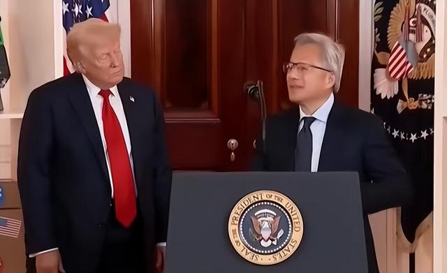 高市搞砸了，特朗普直接掀桌子，美国同意中国需求，但有一个要求