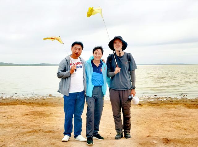 内蒙古旅游：从牛奶湖到风情马镇行（图）