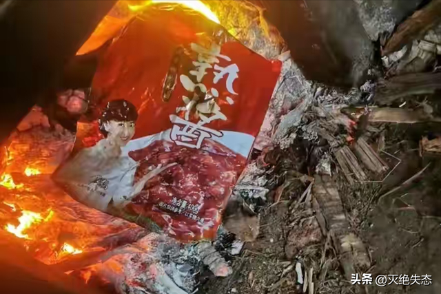 善恶终有报！道歉后仍被抵制的闫学晶	，证明刘亦菲的话没说错！