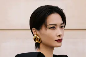 跨年这一晚，娱乐圈的残酷现实，在40岁李宇春身上体现的淋漓尽致图片