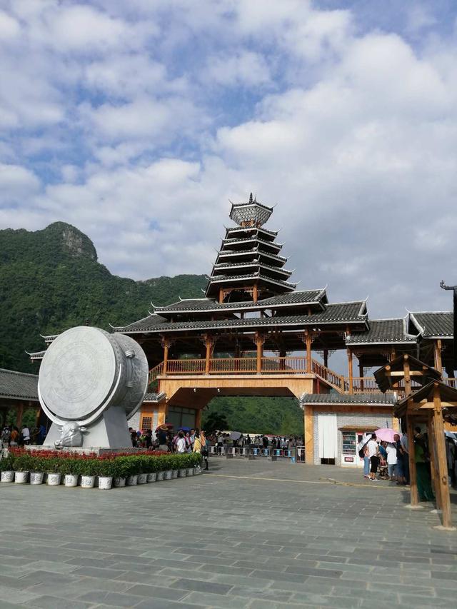桂林山水甲天下，广西处处是桂林