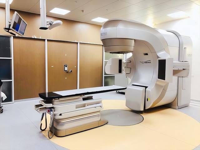 中日形势突变，上海数万日本人何去何从？中方立场明确，已有答案