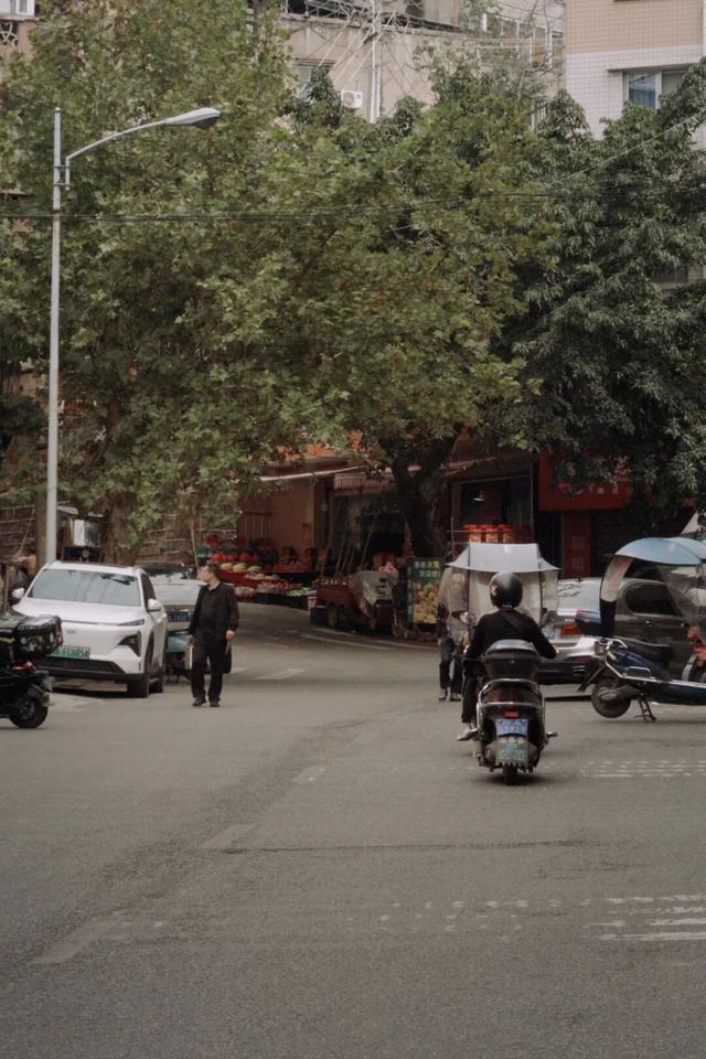 从成都出发，在龙泉山东麓邂逅一座千年场镇的温柔