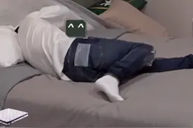 41岁胡彦斌想结婚，不洗澡不脱袜子就上床睡觉，公开1个择偶条件图片