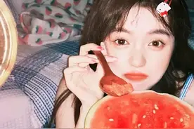 强推:《我就想蹭你的气运》作者:明桂载酒 自我攻略男X洒脱果断女图片