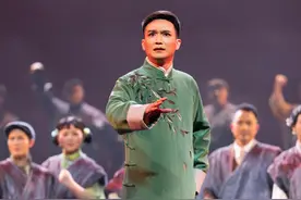 殷殷之情系华夏，寸寸丹心为家国｜楚剧《汉口茶港》重磅首演图片