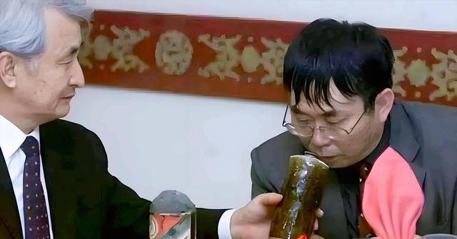 聂卫平喝四斤白酒！一顿四斤白酒也能不醉，为何滴酒不沾？